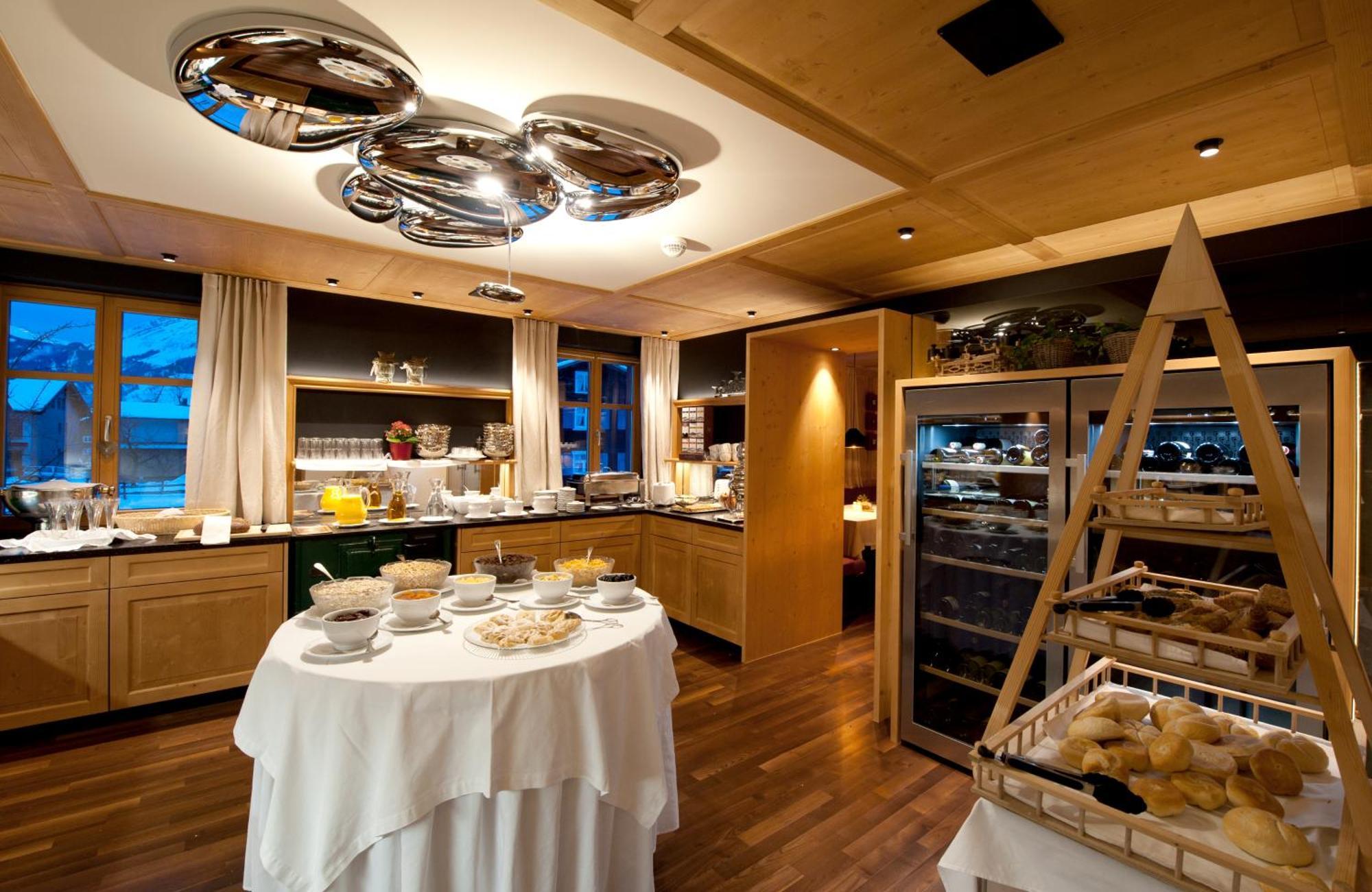 Hotel Gasthof Adler Schoppernau Luaran gambar
