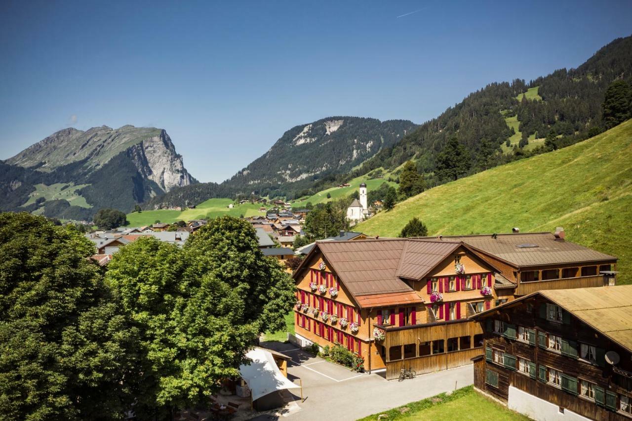 Hotel Gasthof Adler Schoppernau Luaran gambar